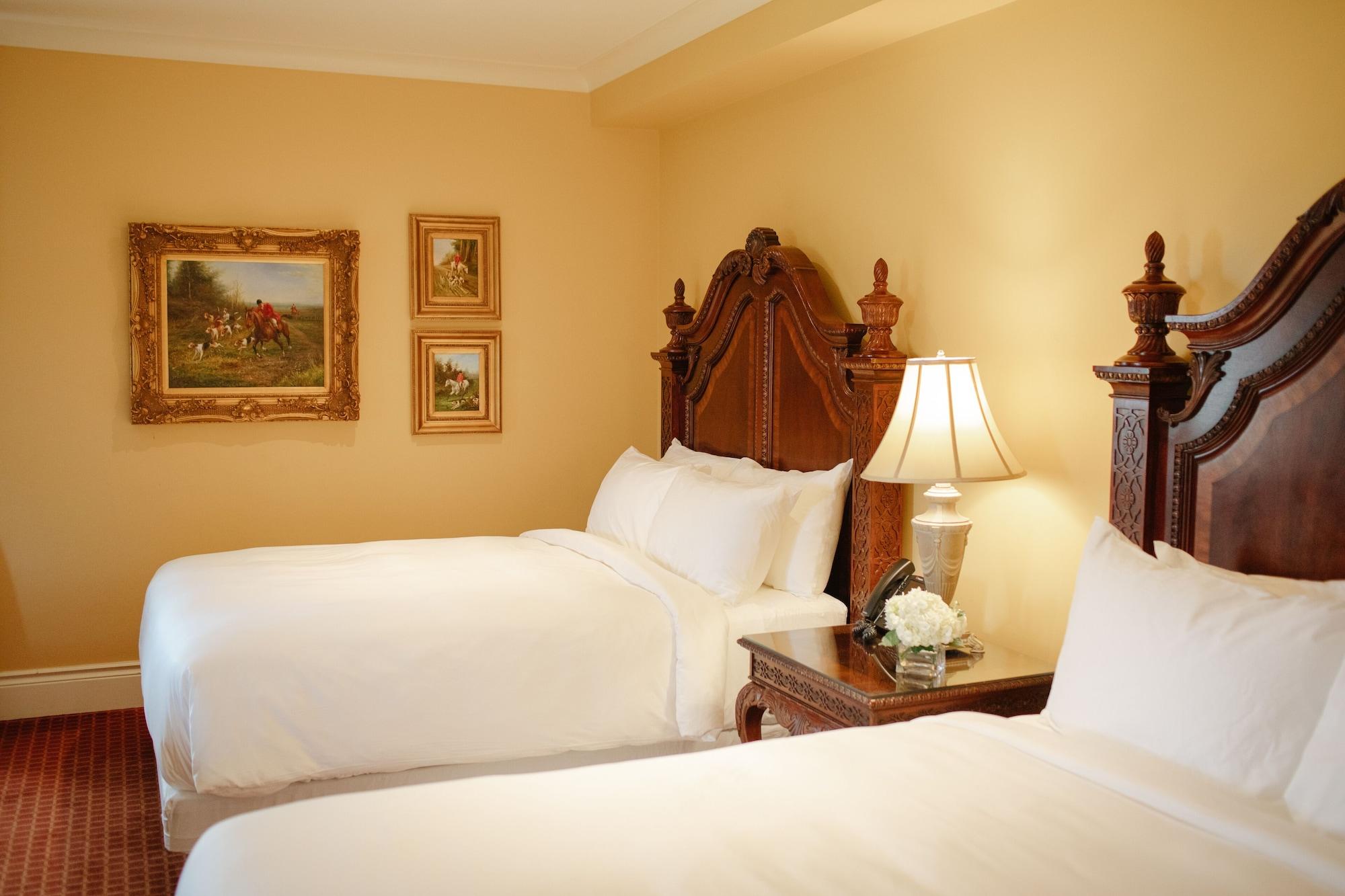 Riverbend & Vineyard Hotel