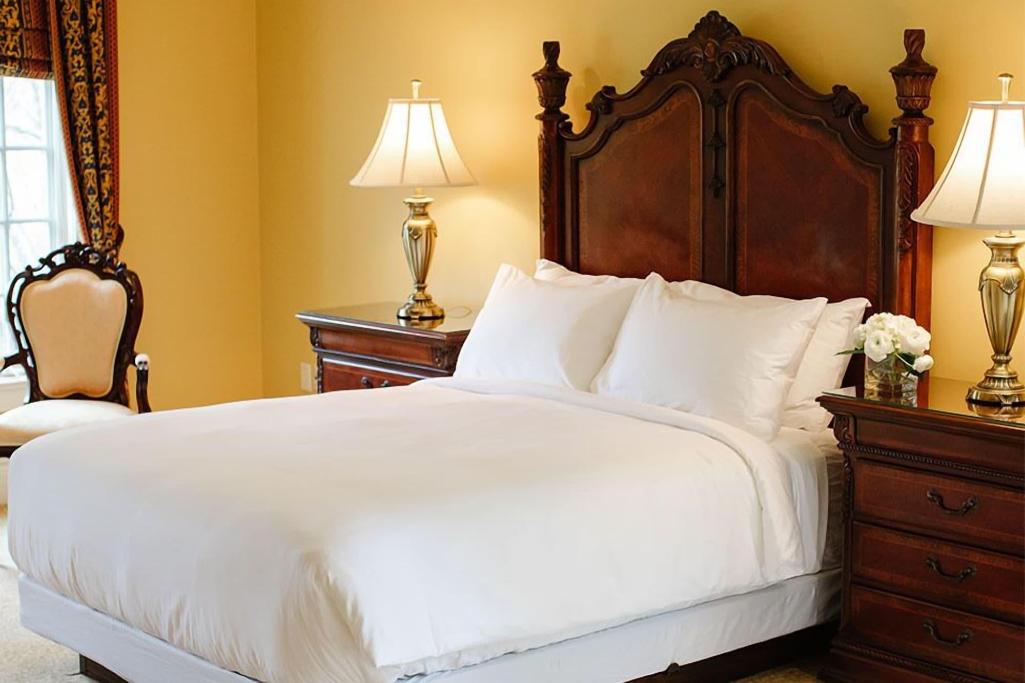 Riverbend & Vineyard Hotel 4*