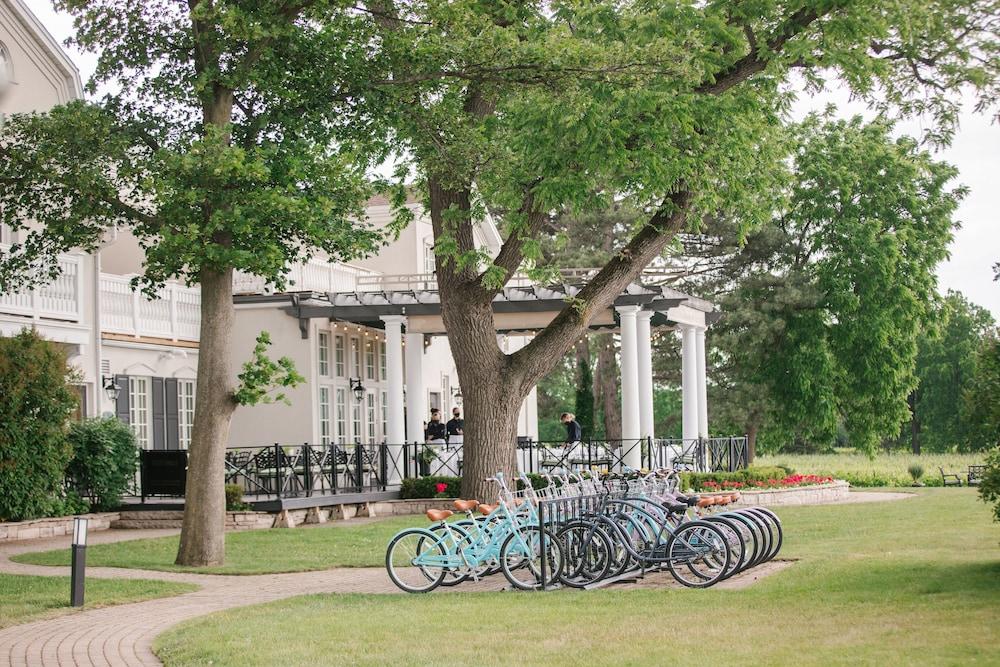 Hotel Riverbend & Vineyard Niagara-on-the-Lake