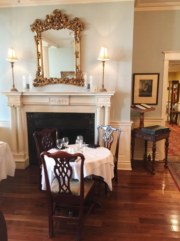 Riverbend & Vineyard Hotel